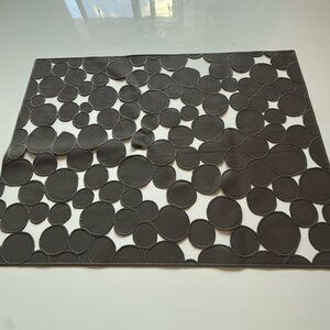 Chilewich Modern Gray Circle Pattern Placemats set of 4